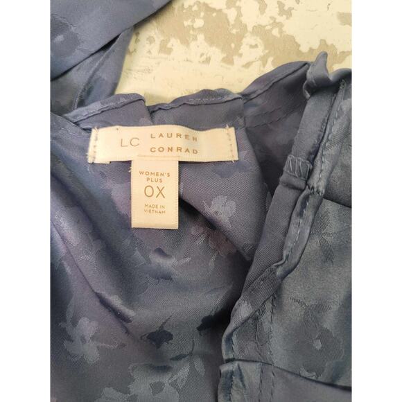 2593 Lauren Conrad Women's Navy Floral Blouse with Tie Back Detail Size 0X - Picture 6 of 6